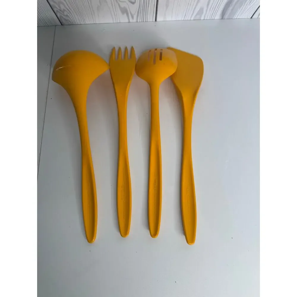 Hutzler Melamine Utensil Set Yellow Goldenrod MCM Retro Set of 4